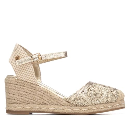 XTI - Alpargatas Mujer Oro - Calzado C&oacute;modo y Vers&aacute;til - Moda casual - Modelo 14533804 (Talla 39)